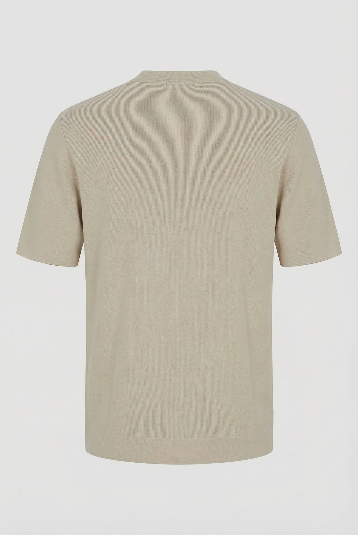 Short-Sleeve Knitwear