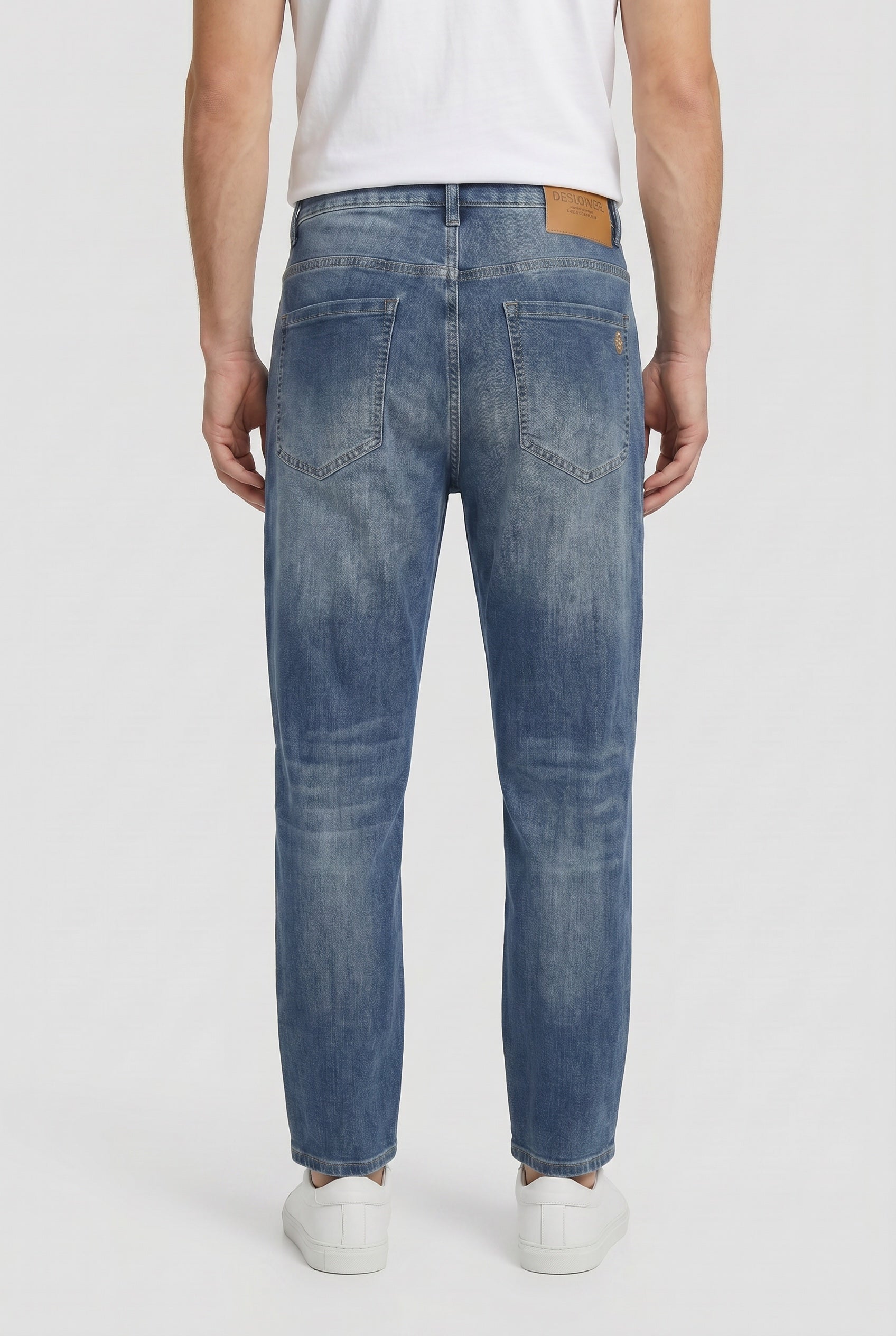 Jeans(HKNJD5J129AC9)