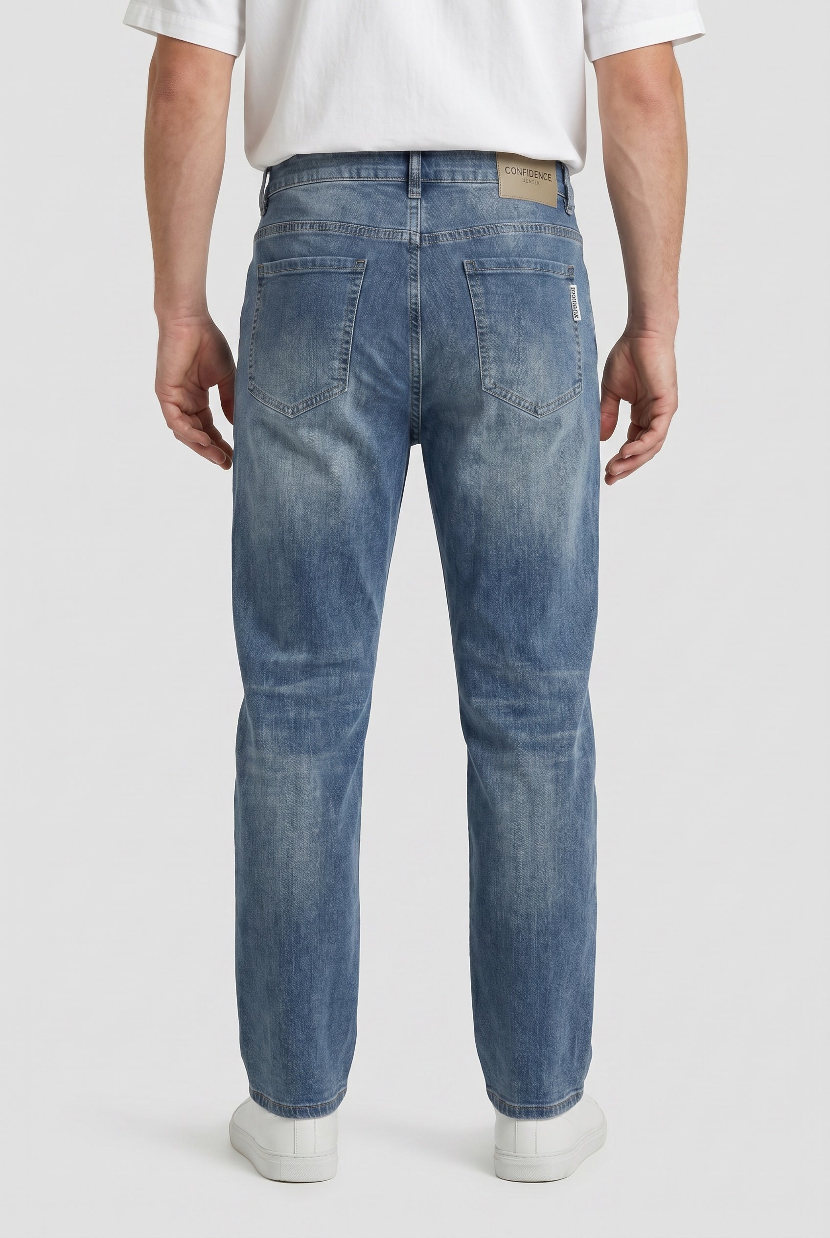 Jeans(HKNAD5J008A08)