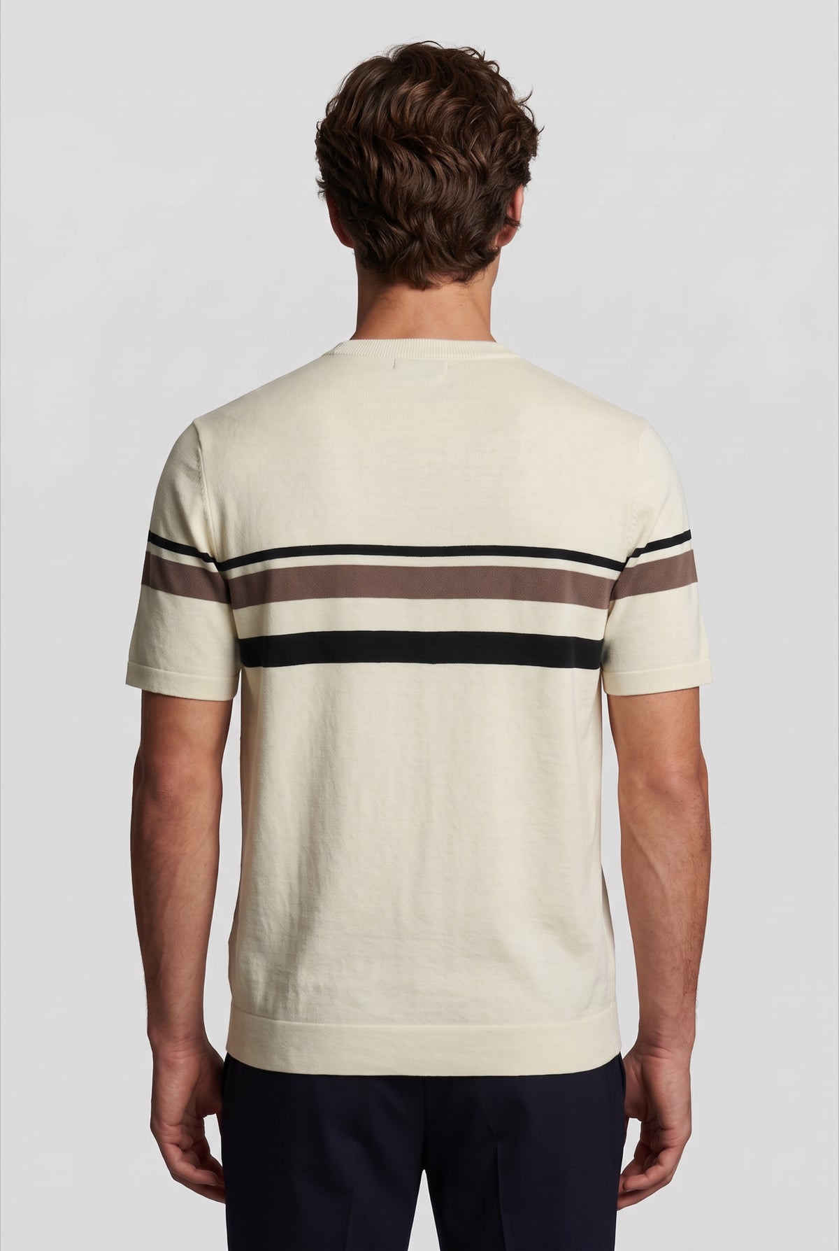 Short-Sleeve Knitwear