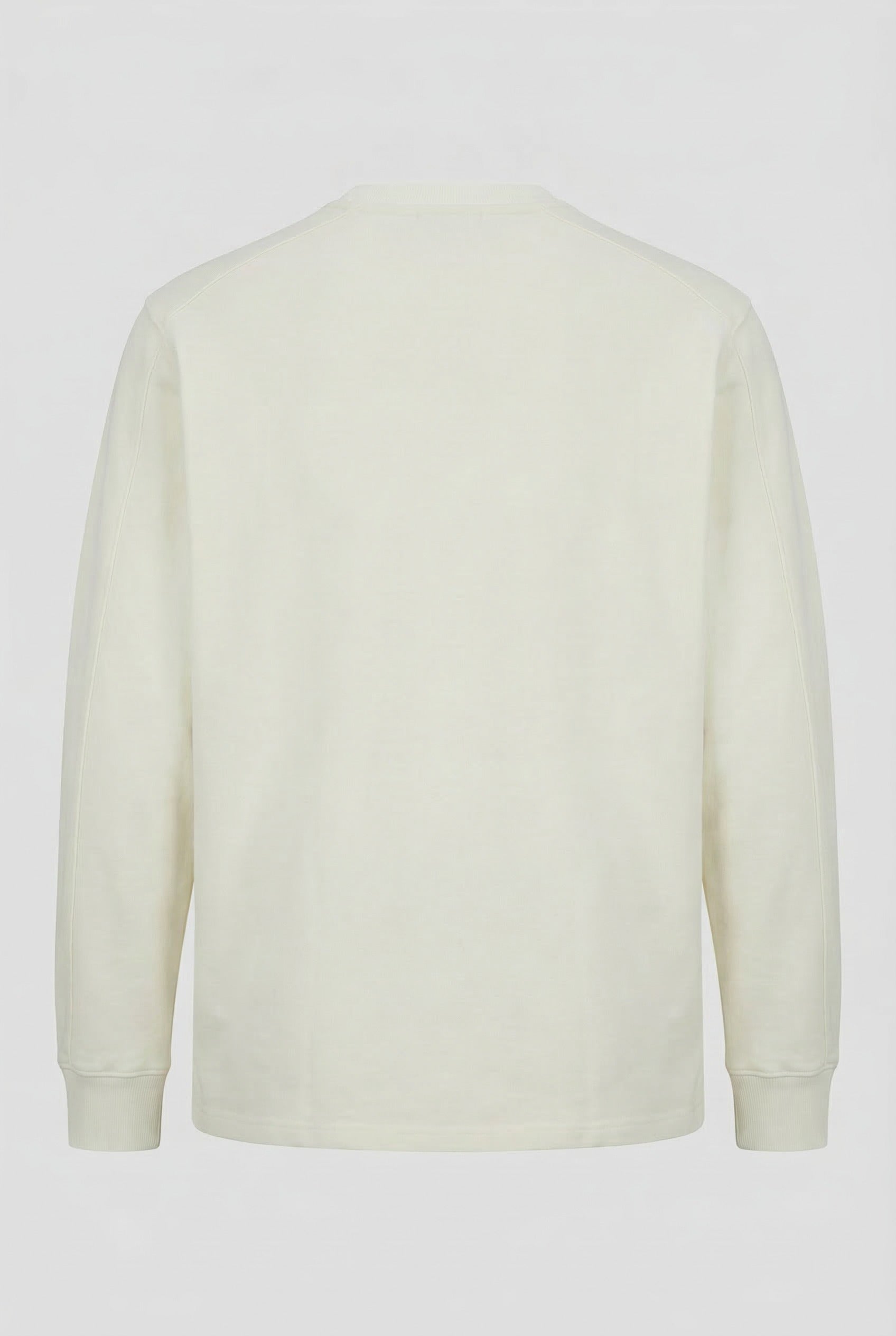 #Color_Off-White